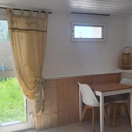 Petite Maison De Village Proche De Longeville/la Tranche Sur Hébergement de vacances